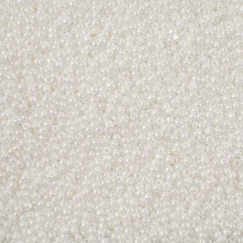 Czech Cut Seedbeads - 11/0 - Opaque White Luster (10g)
