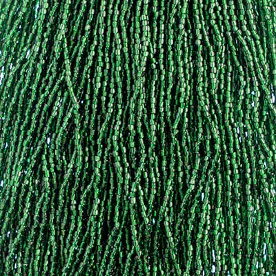 Czech - 10/0 - 3-cut Seed Beads - Silver Lined Green (pkg strung)
