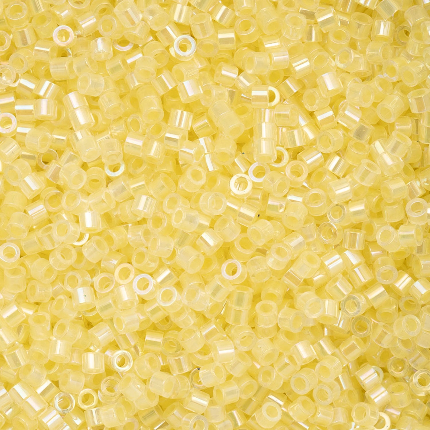 Cylin Bead - 11/0 - Pale Yellow Lined (25g)