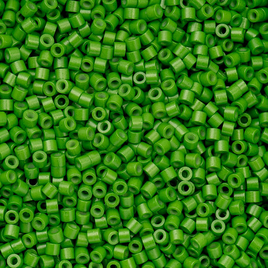 Cylin Bead - 11/0 - Opaque Grass Green (25g)