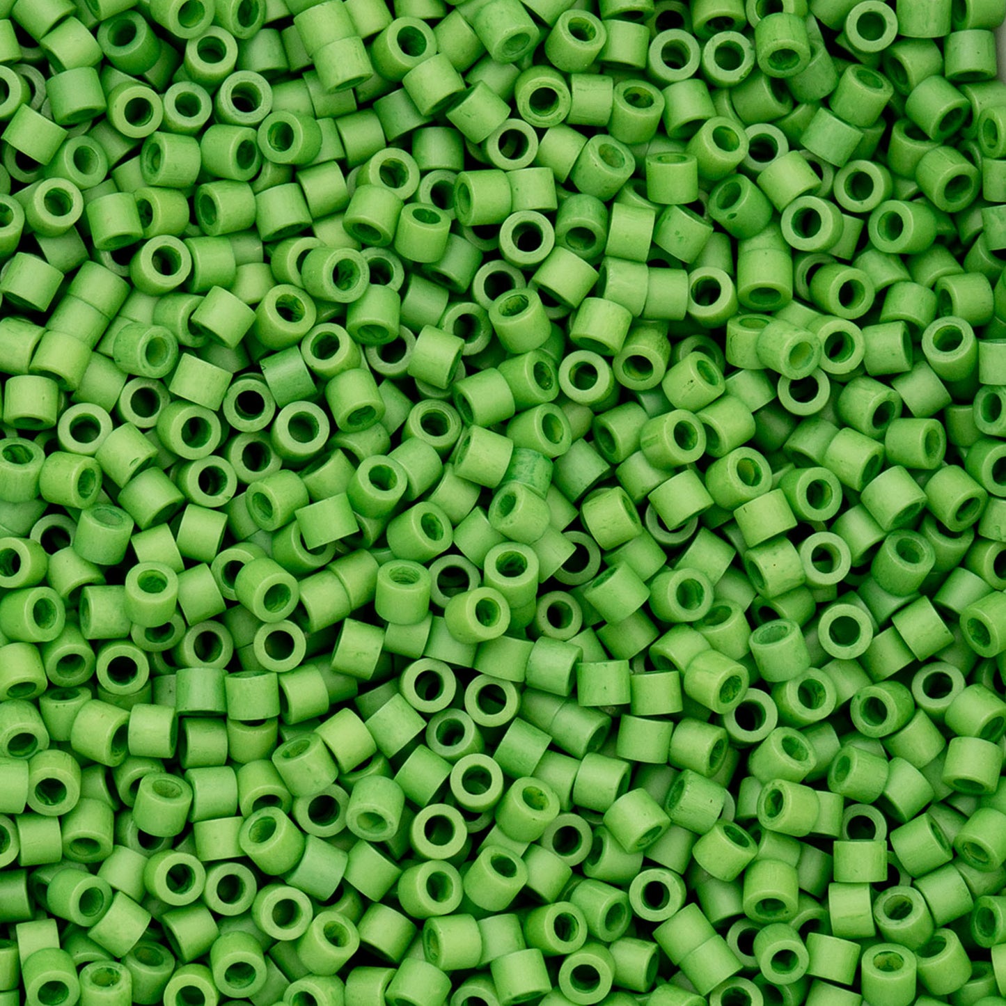 Cylin Bead - 11/0 - Opaque Spring Green (25g)