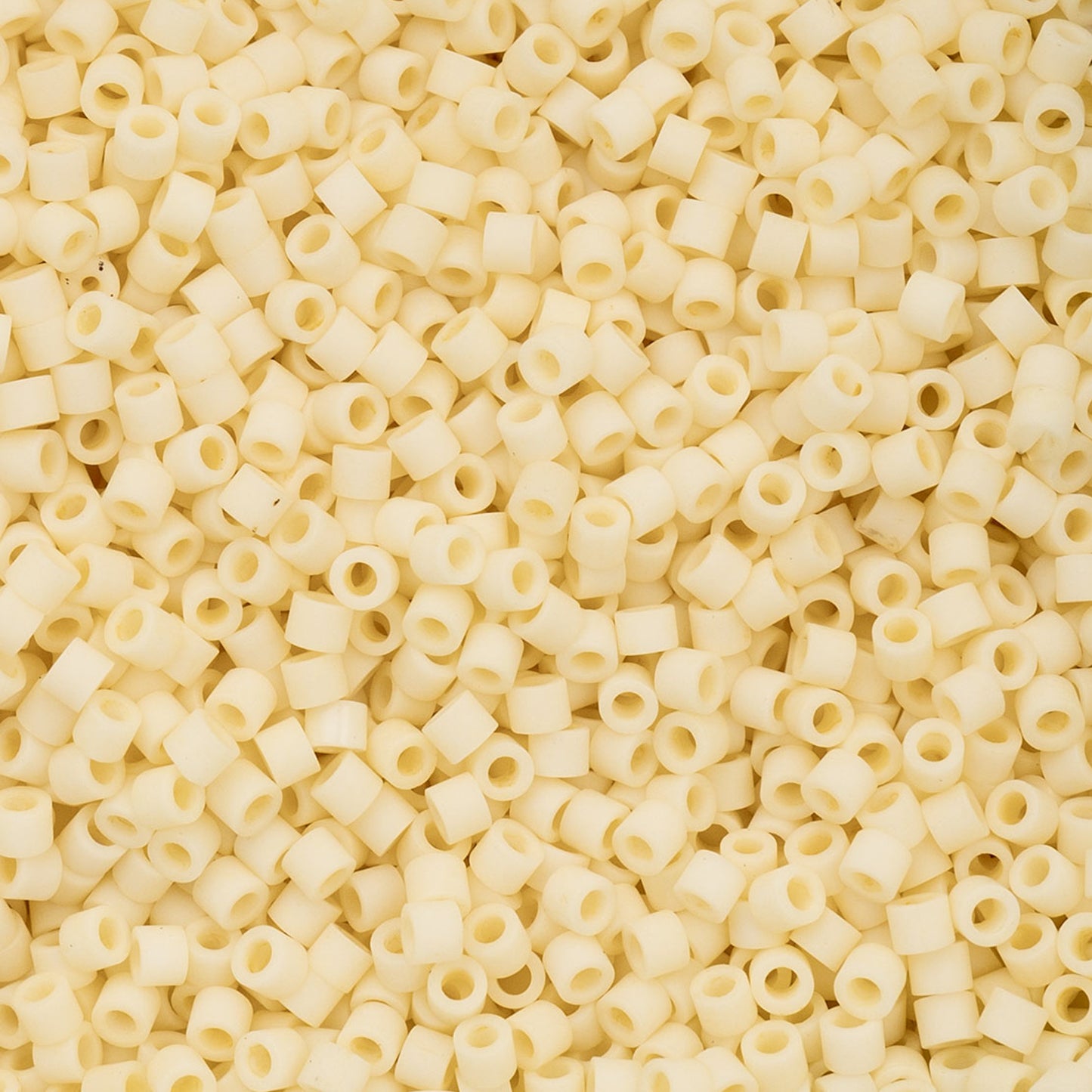 Cylin Bead - 11/0 - Opaque Dark Cream (25g)