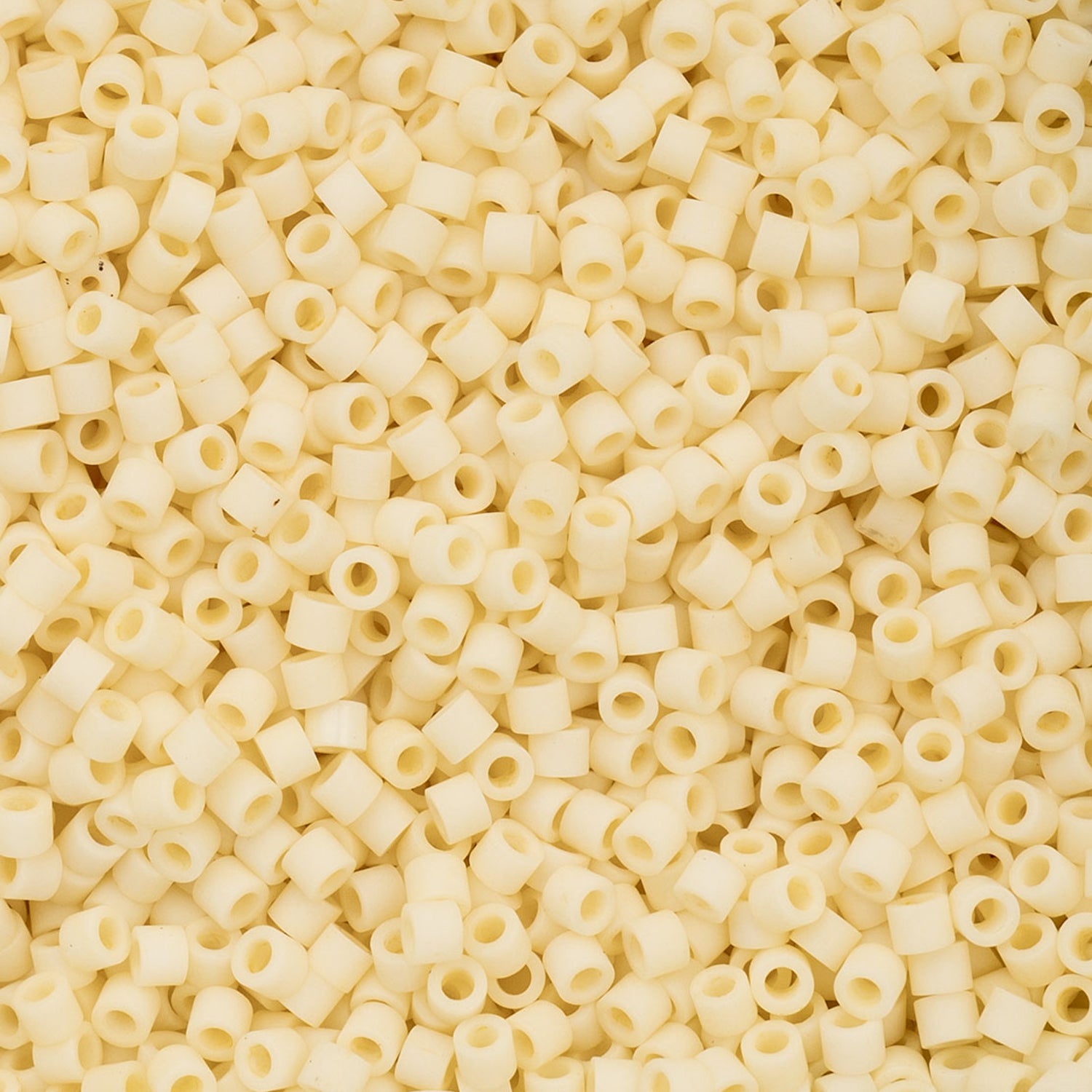 Cylin Bead - 11/0 - Opaque Dark Cream (25g)