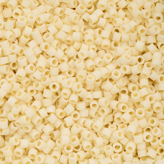Cylin Bead - 11/0 - Opaque Dark Cream (25g)