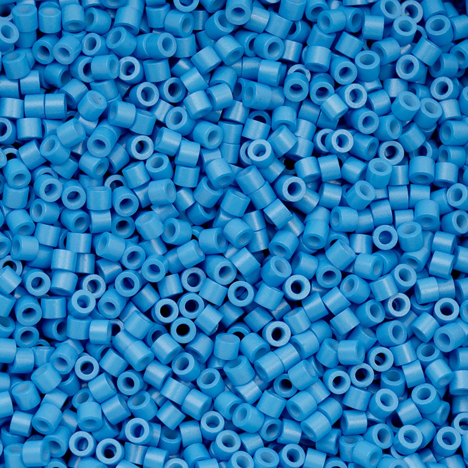 Cylin Bead - 11/0 - Opaque Blue Cerulean (25g)
