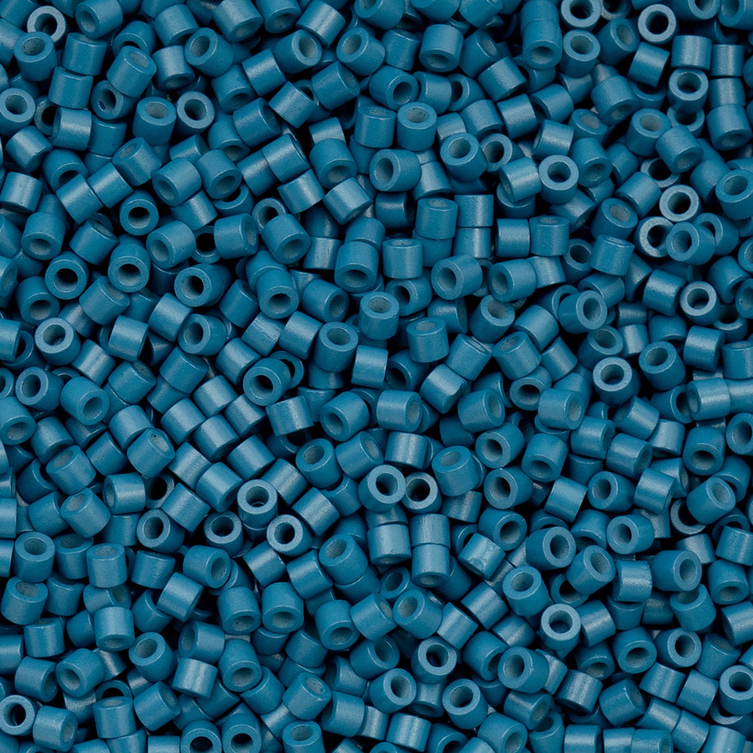 Cylin Bead - 11/0 - Opaque Denim Blue (25g)