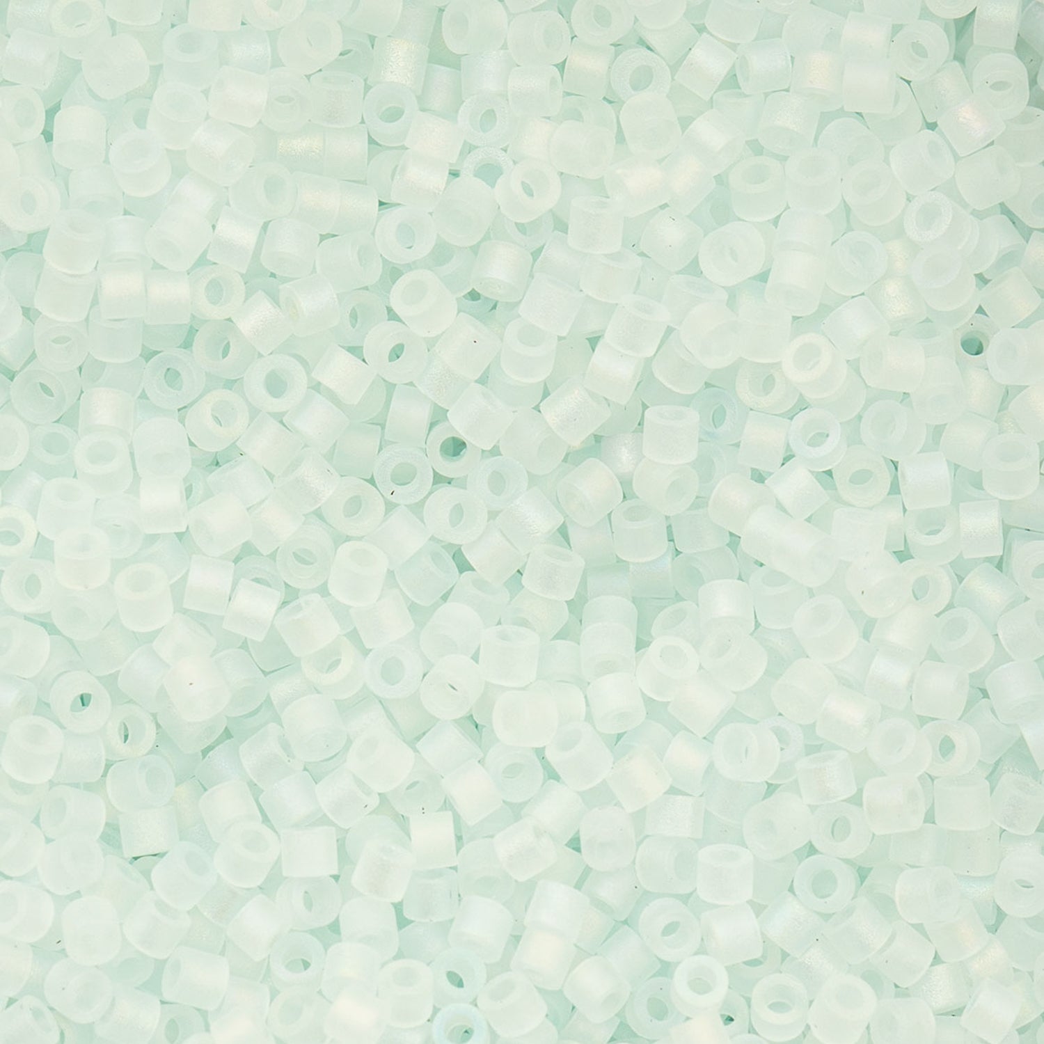 Cylin Bead - 11/0 - Matte Macaron AB - Soft Blue (25g)