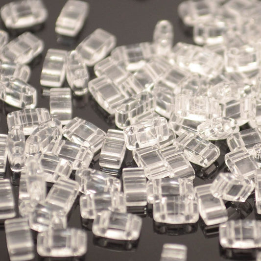 Miyuki -  Half Tila - Crystal (5g)