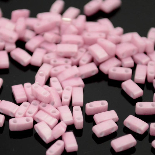 Miyuki -  Half Tila - Mauve Rainbow (5g)