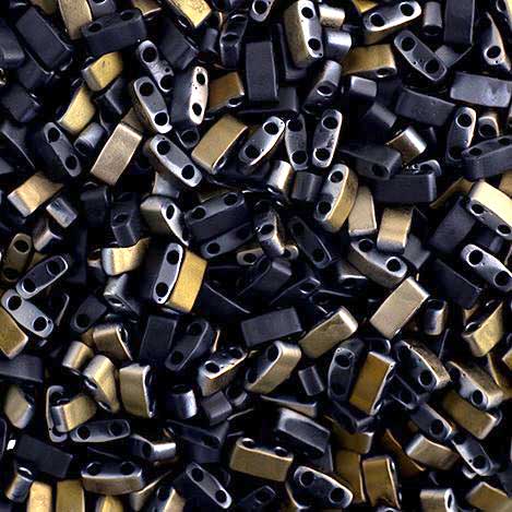 Miyuki -  Half Tila - Matte Black Valentinite (5g)