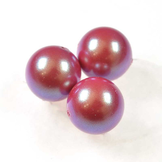 Preciosa (tm) Pearl - 4mm - Round - Pearlescent Red