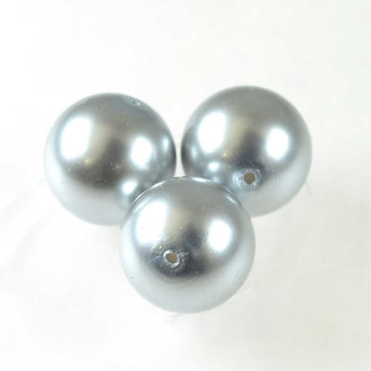 Preciosa (tm) Pearl - 8mm - Round - Light Grey