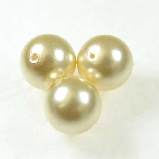 Preciosa (tm) Pearl - 10mm - Round - Cream