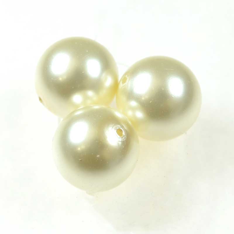 Preciosa (tm) Pearl - 12mm - Round - Light Cream Rose