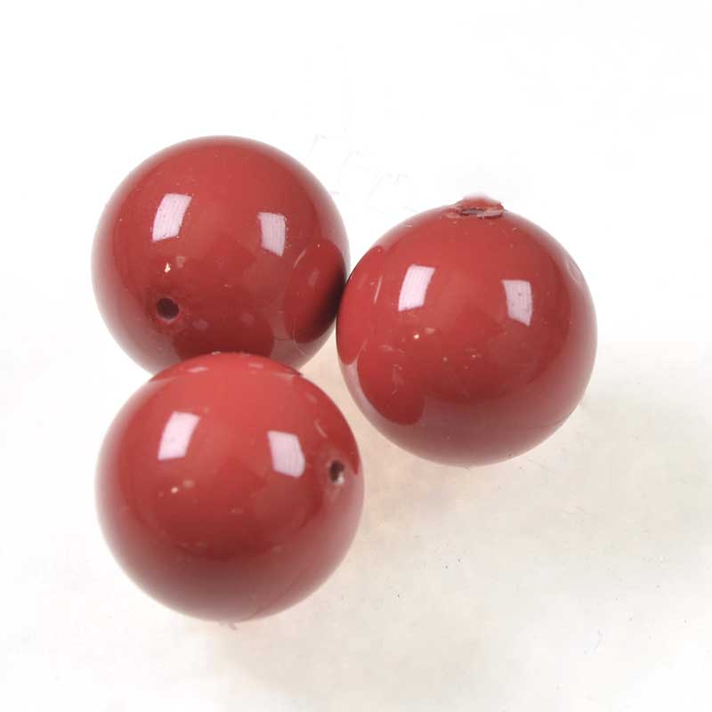 Preciosa (tm) Pearl - 12mm - Round - Cranberry