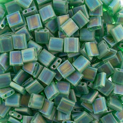 Miyuki -  Tila - Matte Light Emerald Transparent AB (50g)