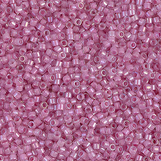 Delica Beads 11/0 - db0072b - Orchid Lined Crystal Lustre 50g