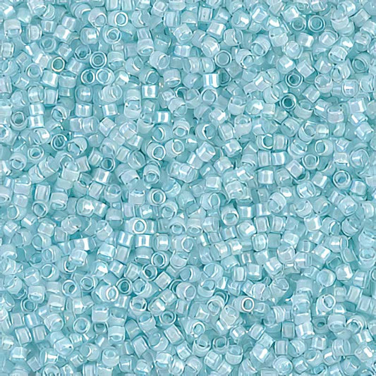 Delica Beads 11/0 - db0078b - Lined Aqua Mist AB 50g