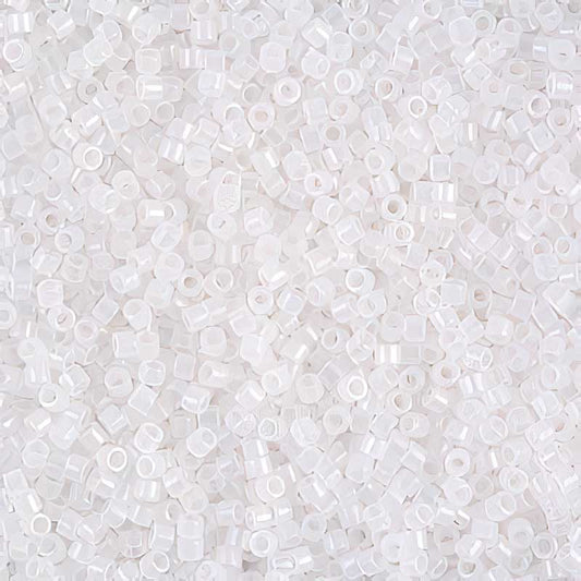 Delica Beads 11/0 - db0220b - White Opal 50g