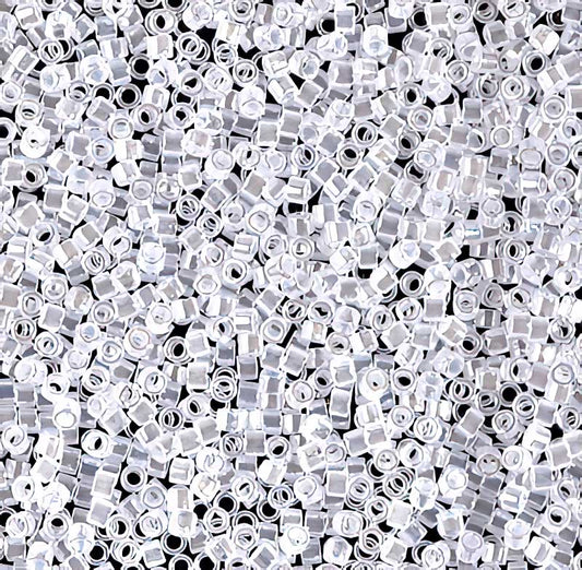 Delica Beads 11/0 - db0231b - Lined Crystal/White Luster 50g