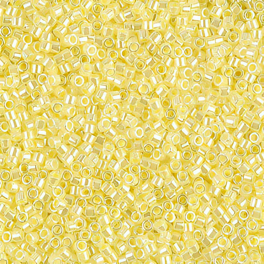 Delica 11/0 Beads - db0232 - Lined Crystal/Pale Yellow Luster 5.2g