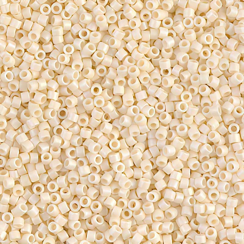 Delica Beads 11/0 - db0883b - Matte Opaque Cream 50g