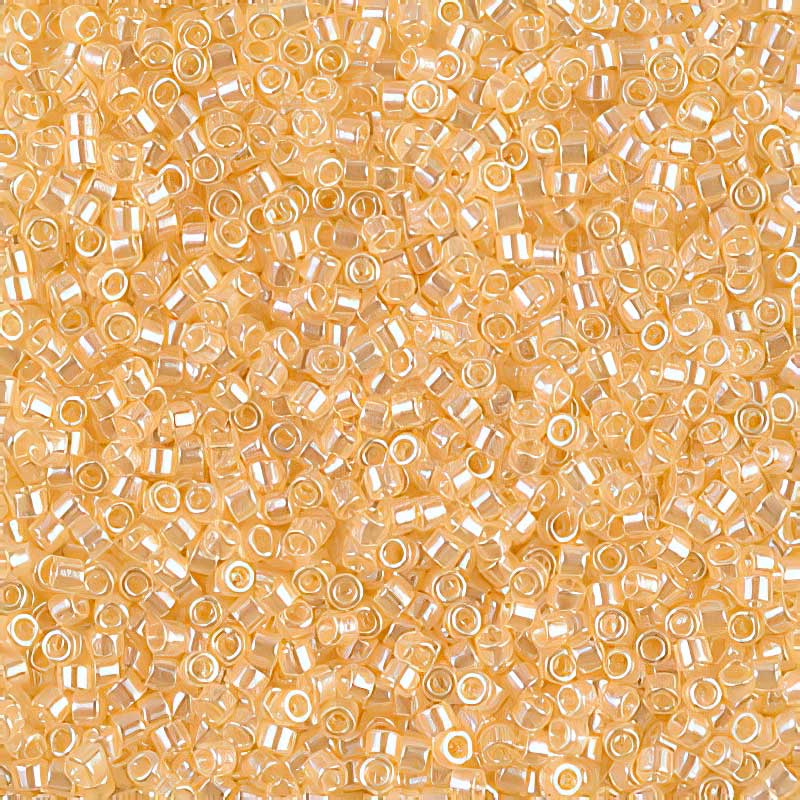 Delica 11/0 Beads - db1478 - Transparent Pale Apricot Luster 5.2g