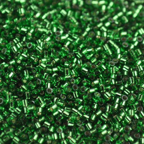 Delica 15/0 Beads - db15-0046 - Silver Lined Light Green 5.2g