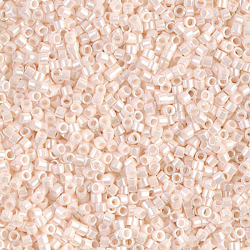 Delica Beads 11/0 - db1530b - Opaque Bisque White Ceylon 50g