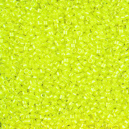 Delica Beads 11/0 - db2031b - Luminous Lime Aid 50g
