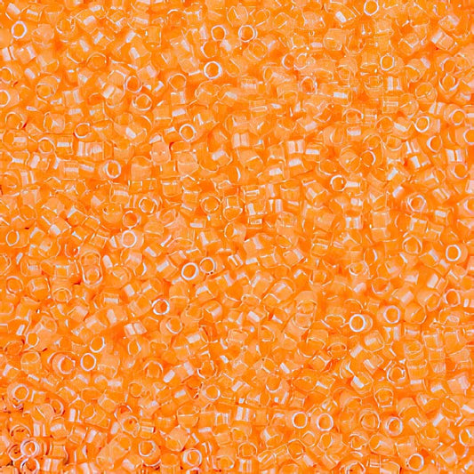 Delica 11/0 Beads - db2033 - Luminous Creamsicle 5.2g