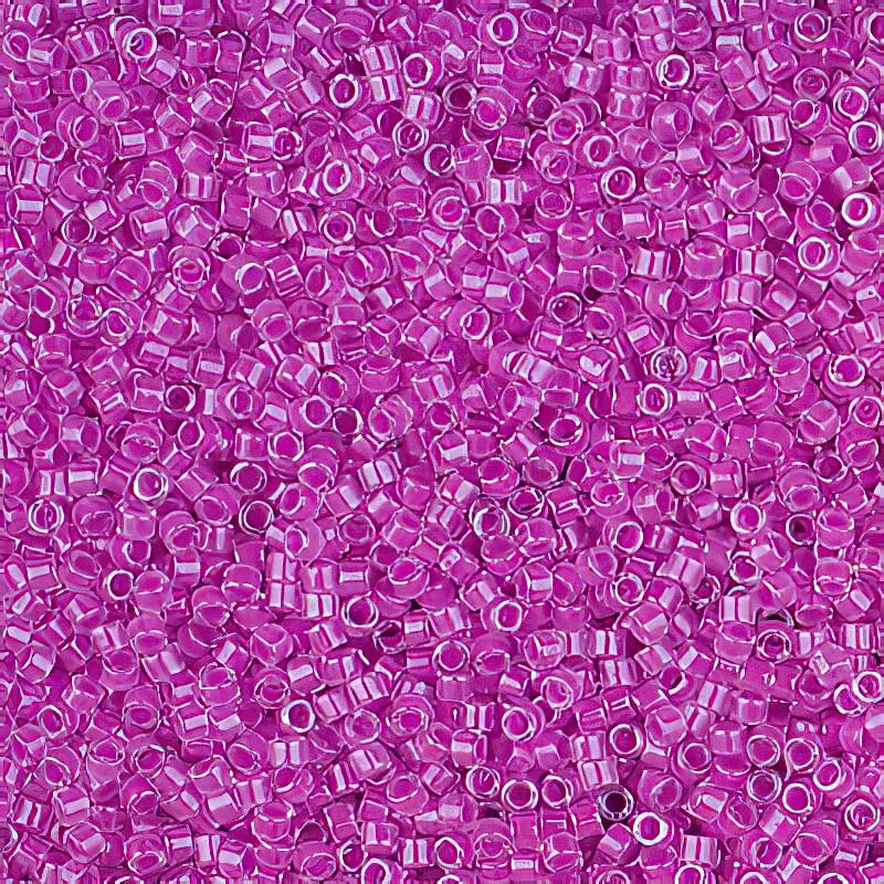 Delica Beads 11/0 - db2038b - Luminous Plum Crazy 50g