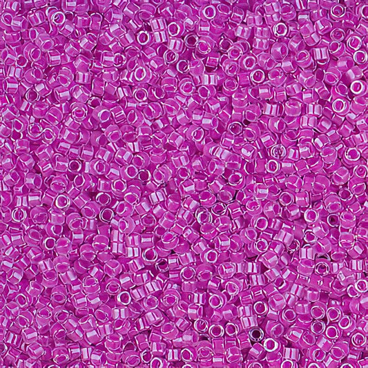 Delica Beads 11/0 - db2038b - Luminous Plum Crazy 50g
