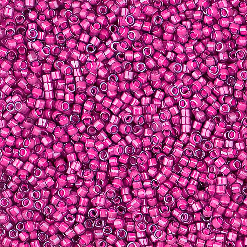 Delica 11/0 Beads - db2050 - Luminous Jazzberry 5.2g