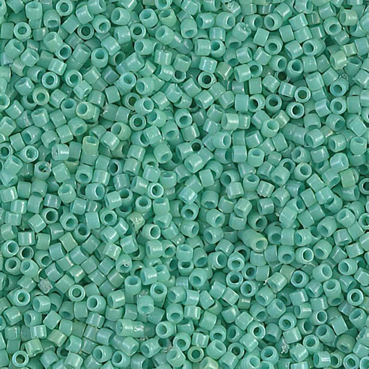Delica 11/0 Beads - db2125 - Light Amazon Green [Duracoat] 5.2g