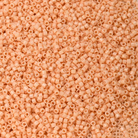 Delica 11/0 Beads - db2351 - French Vanilla [Duracoat] 5.2g