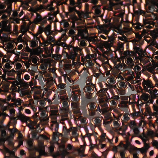 Delica 10/0 Beads - dbm0012 - Metallic Raspberry 7.2g