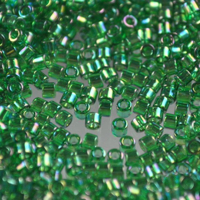 Delica 10/0 Beads - dbm0152 - Transparent Green AB 7.2g