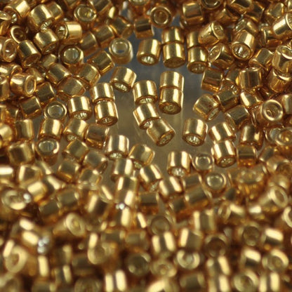Delica 10/0 Beads - dbm0410 - Galvanized Yellow Gold 5.2g