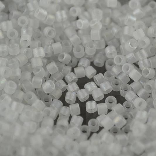 Delica 10/0 Beads - dbm0851 - Matte Crystal AB 7.2g