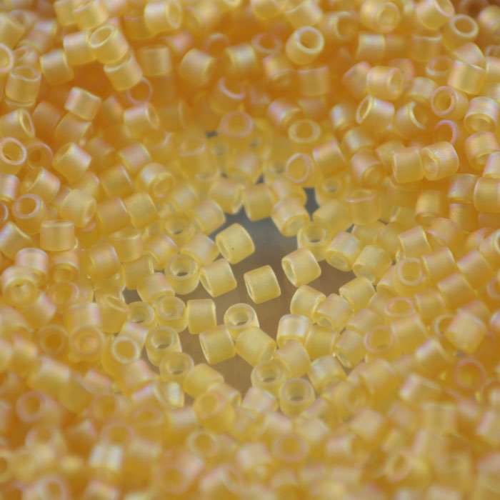 Delica 10/0 Beads - dbm0852 - Matte Transparent Light Topaz AB 7.2g