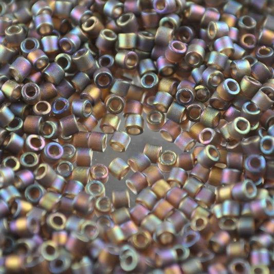 Delica 10/0 Beads - dbm0865 - Matte Brown AB 7.2g
