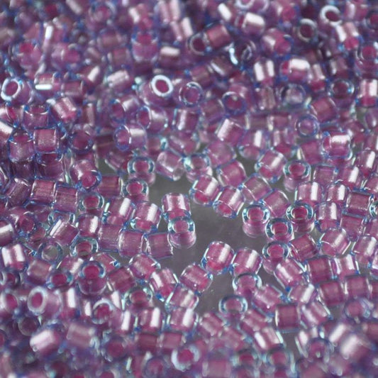 Delica 10/0 Beads - dbm0922 - Sparkle Orchid Lined Aqua 7.2g
