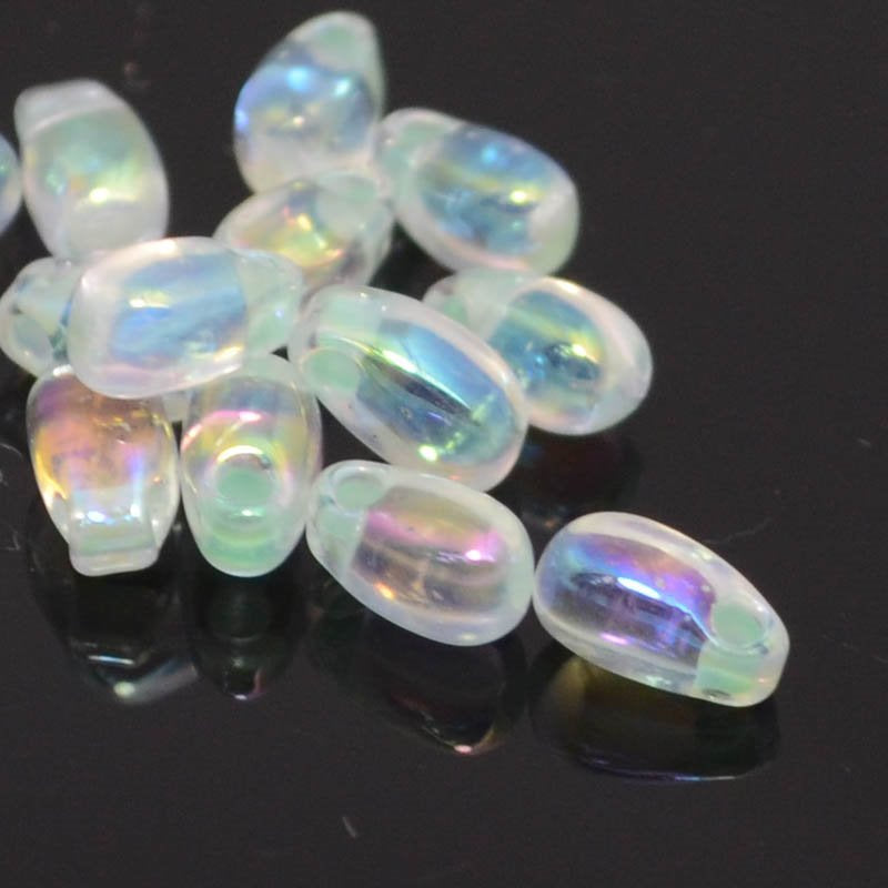 Miyuki - 3x5.5mm Long Drop Bead - Light Mint Green Lined Crystal AB