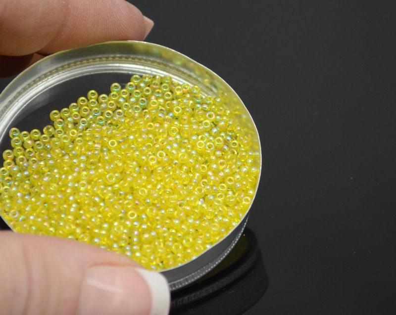 Miyuki Seed Beads 11/0 - mb11-0252 - Transparent Yellow AB 22g