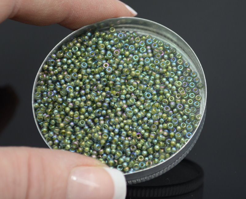 Miyuki Seed Beads 11/0 - mb11-0361 - Chartreuse Lined Olivine AB 22g