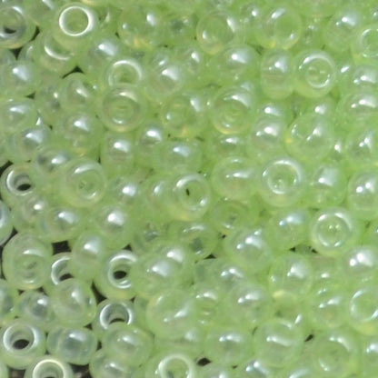 Miyuki Seed Beads 11/0 - mb11-0371 - Pale Moss Green Lustre 22g