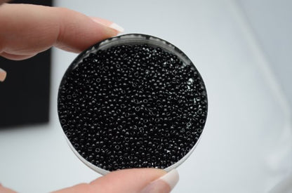 Miyuki Seed Beads 11/0 - mb11-0401 - Opaque Black 22g