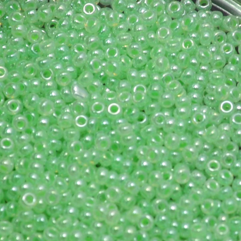 Miyuki Seed Beads - 11/0 - Mint Green Ceylon -mb11-0520b250- 250g