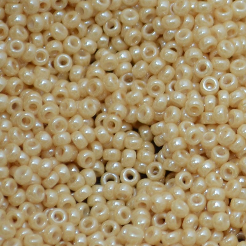 Miyuki Seed Beads 11/0 - mb11-0593 - Light Caramel Ceylon 10g